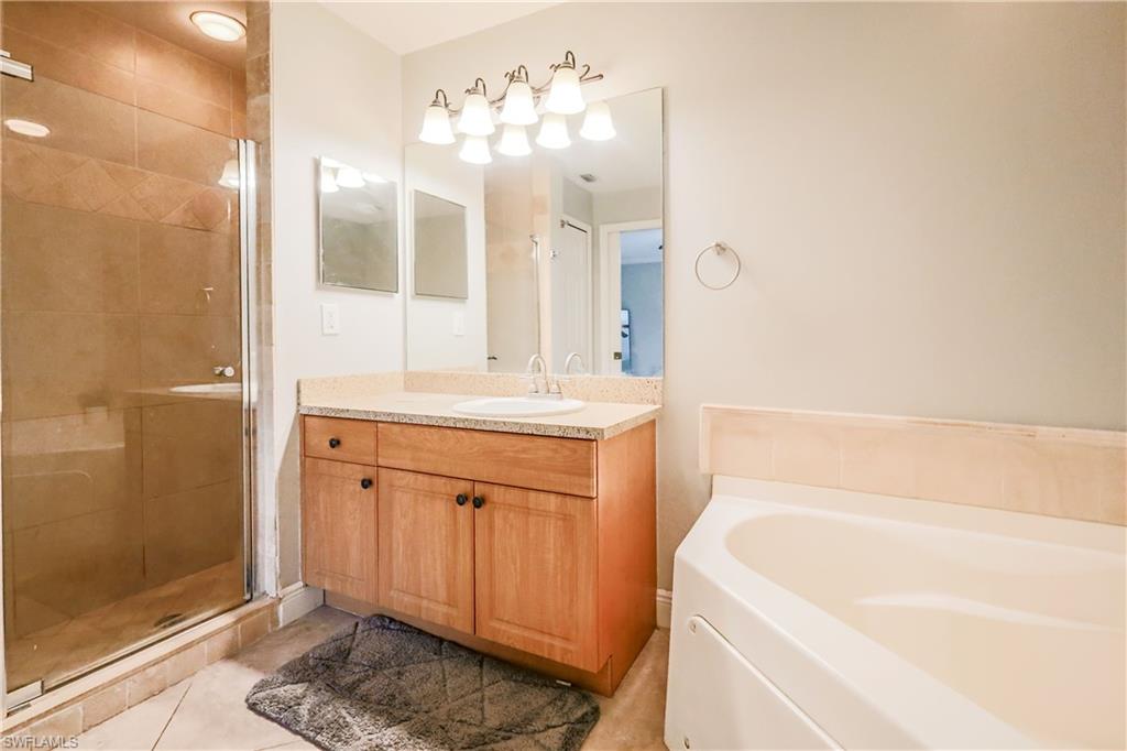 SAN CARLOS PARK - Residential