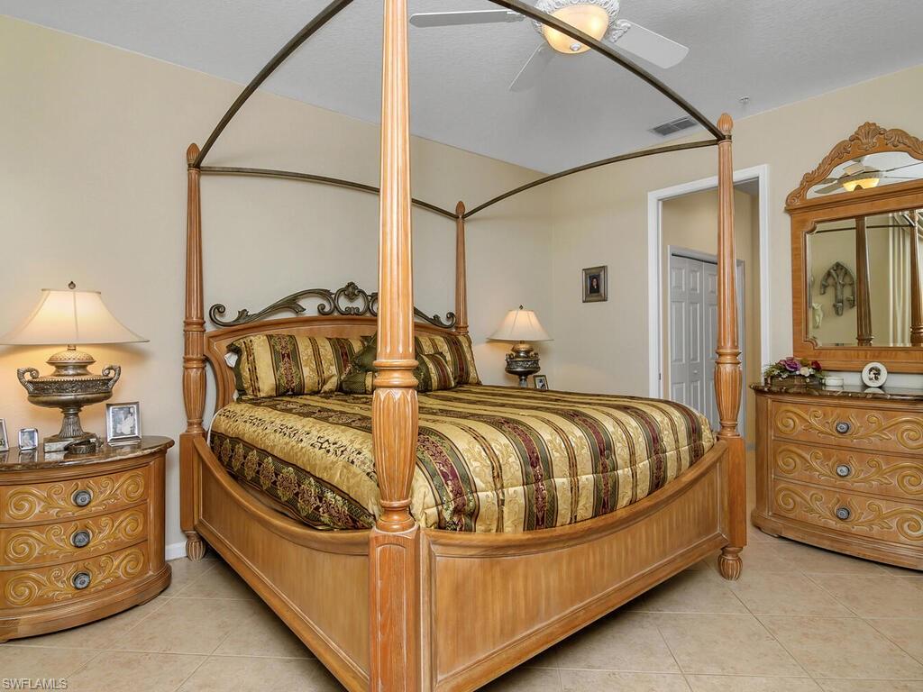 DEER CROSSING - Residential