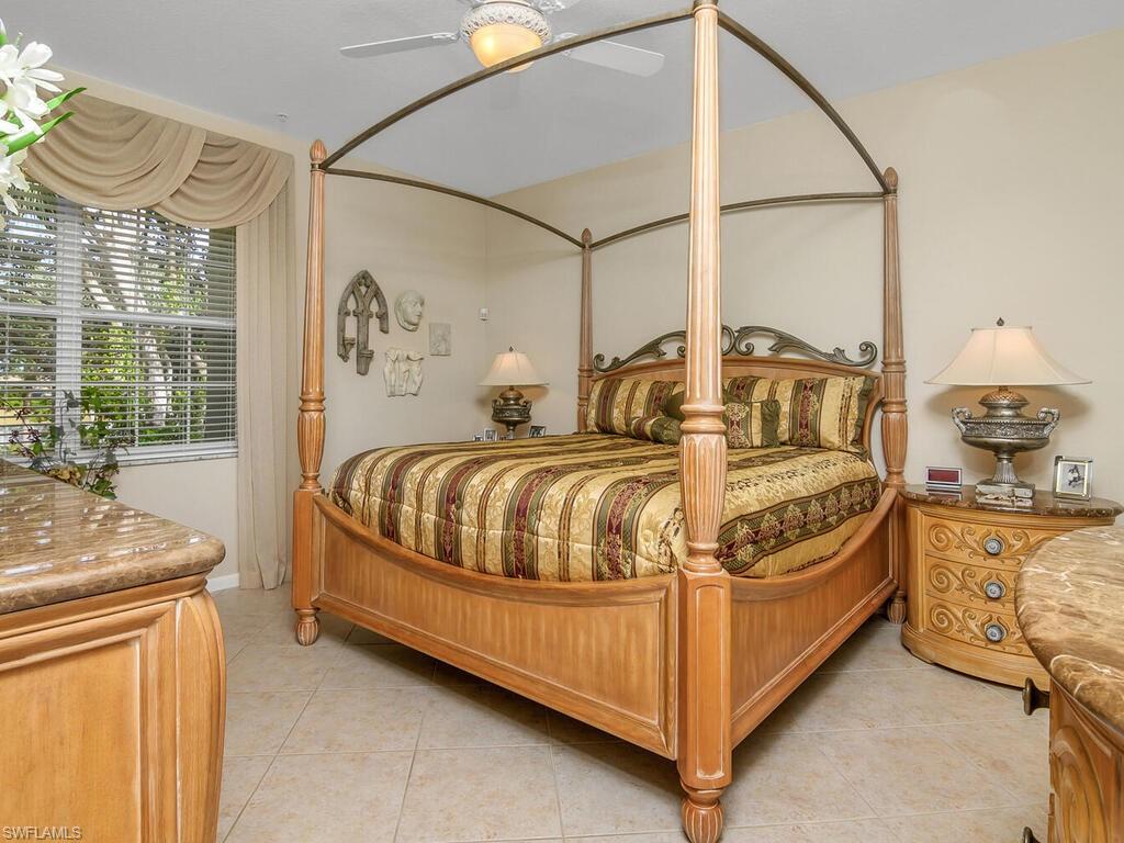 DEER CROSSING - Residential