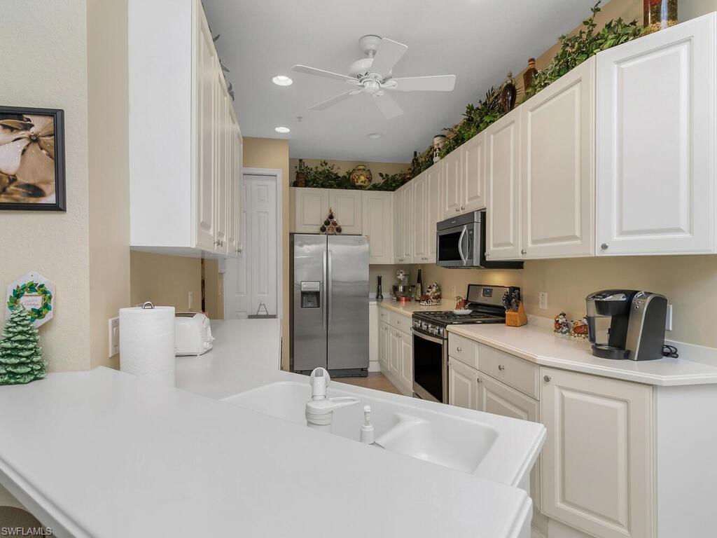 DEER CROSSING - Residential