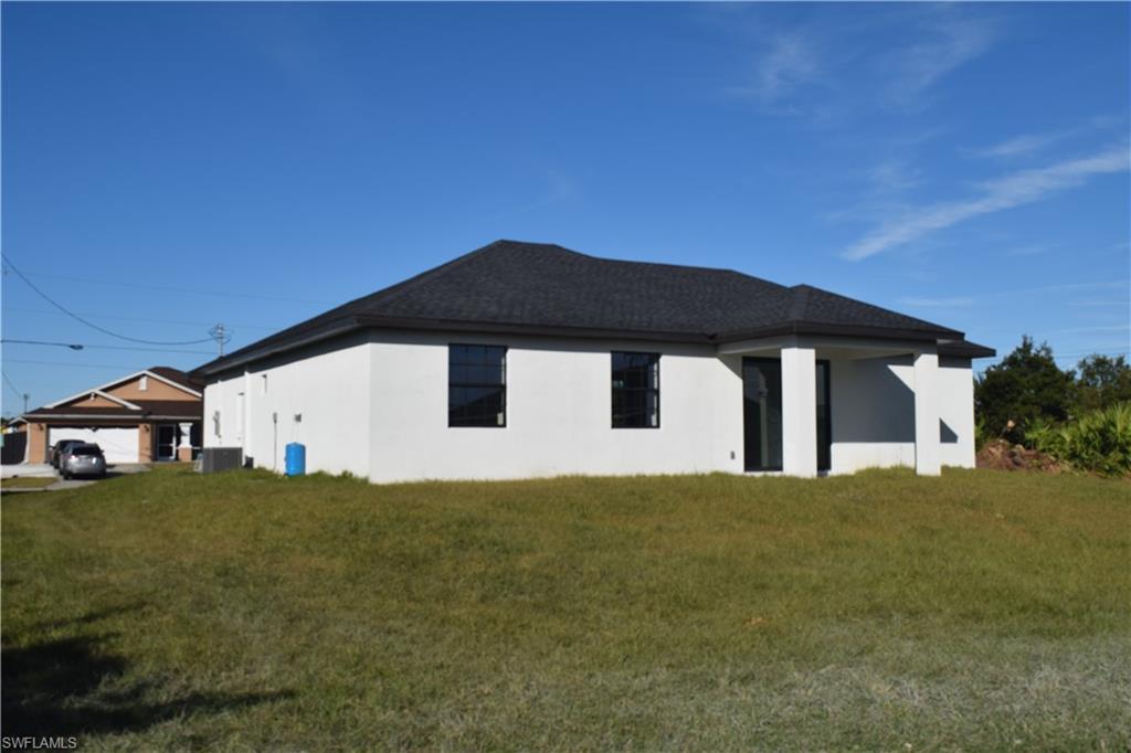 LEHIGH ACRES - Residential