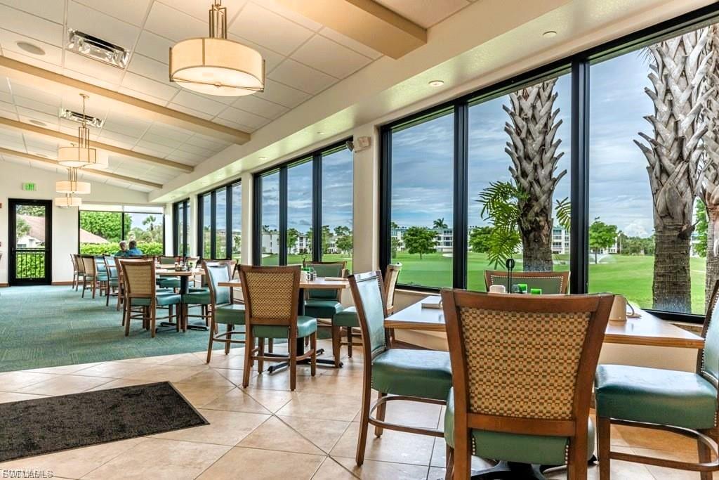 SEVEN LAKES - Residential