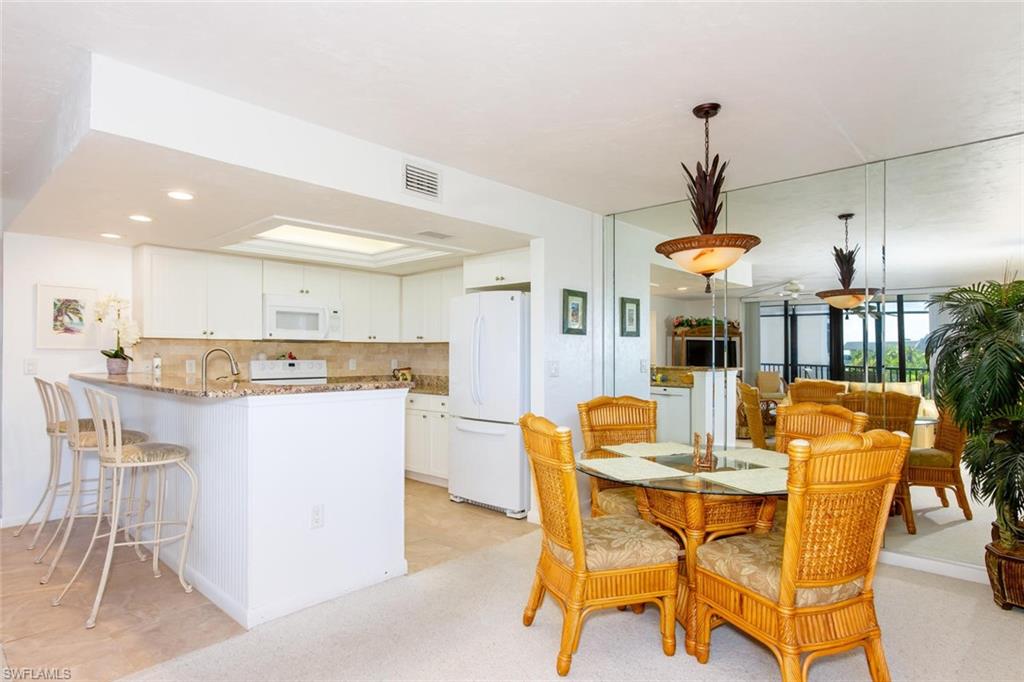 COMPASS POINT CONDO - Residential