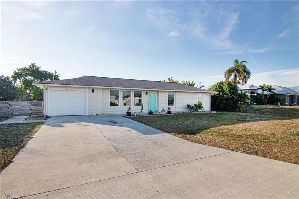 CAPE CORAL - Residential