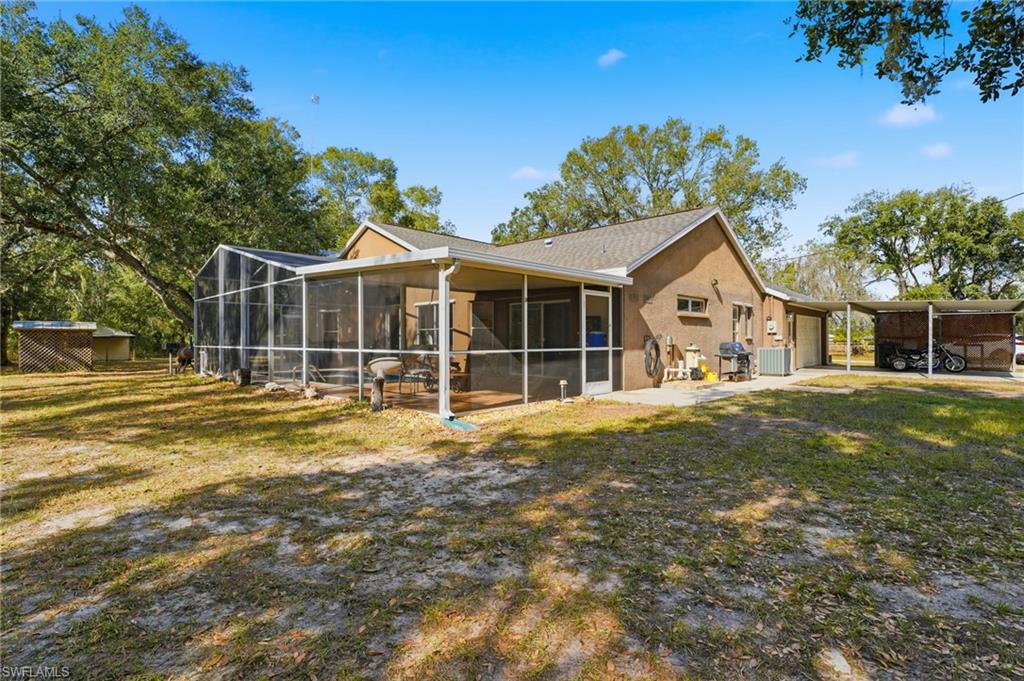 LAKE SUZY - Residential