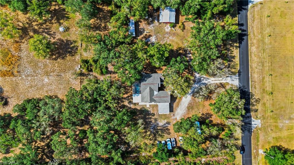 LAKE SUZY - Residential