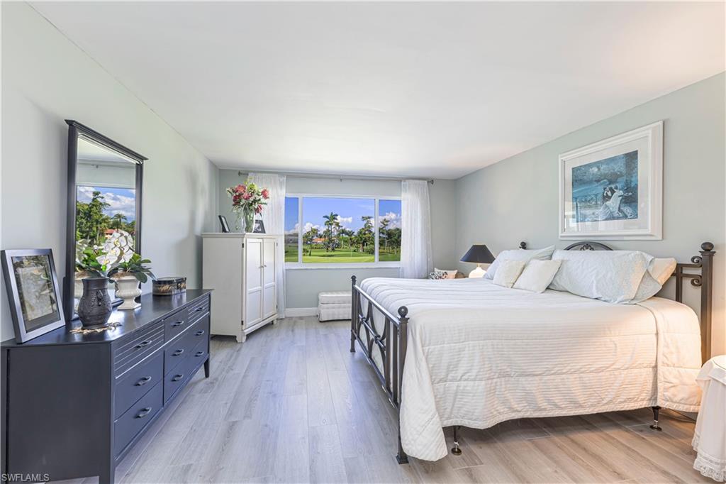 GLADES COUNTRY CLUB - Residential