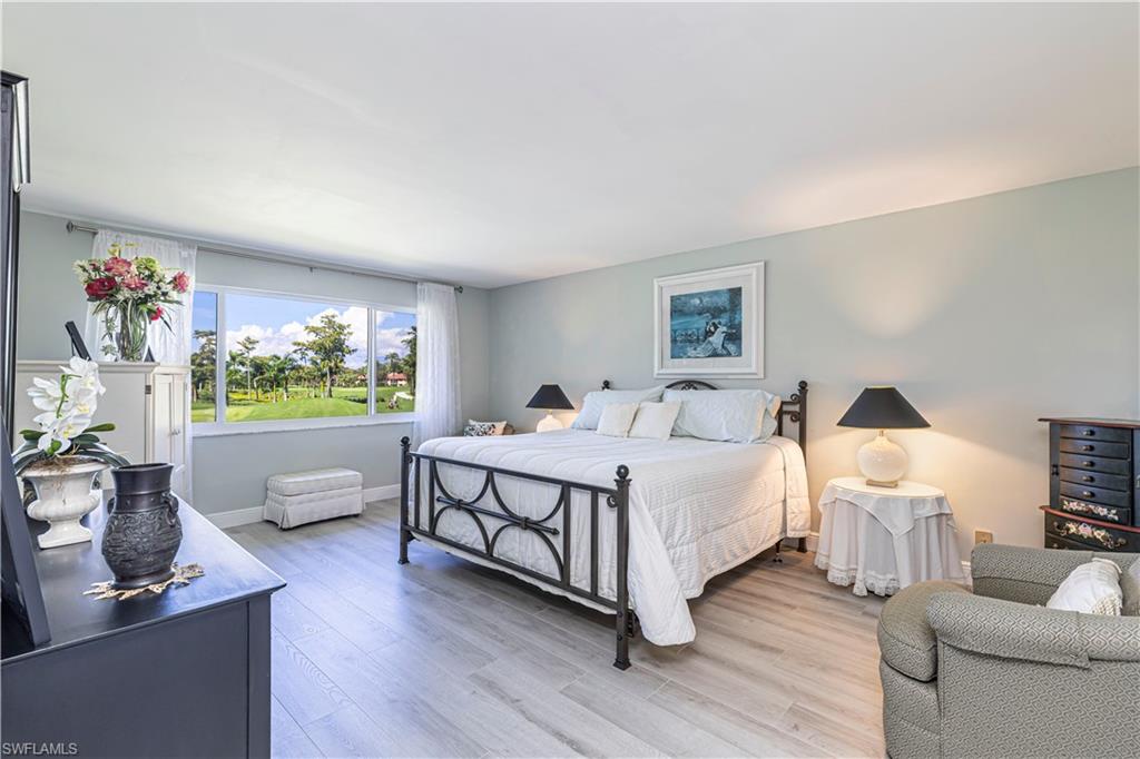 GLADES COUNTRY CLUB - Residential