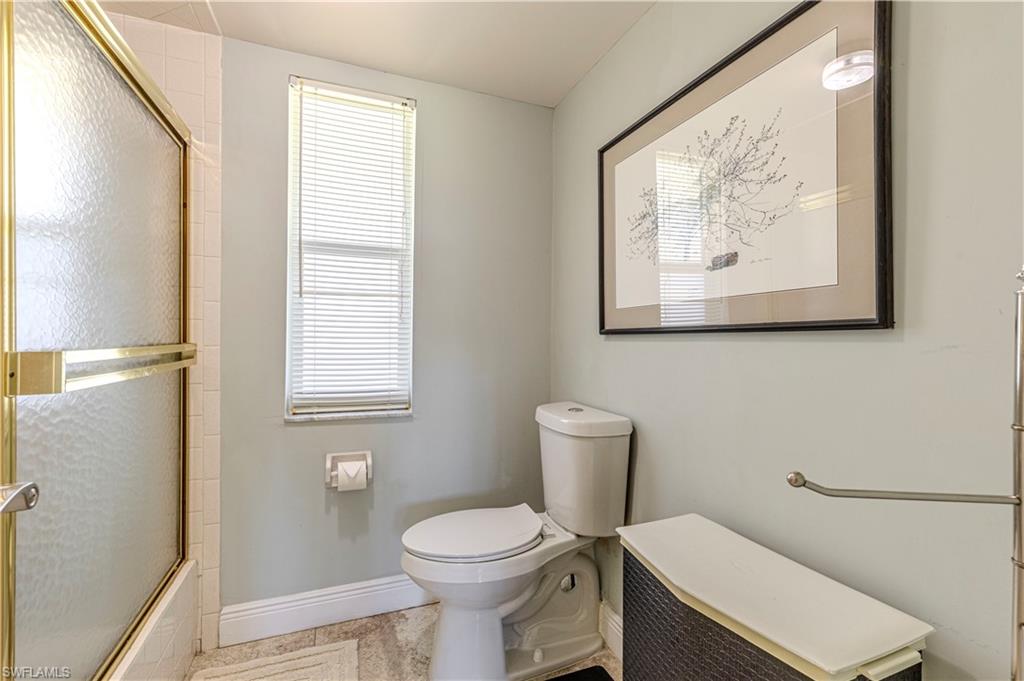 GLADES COUNTRY CLUB - Residential