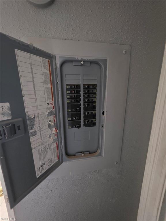 FORT MYERS - Residential