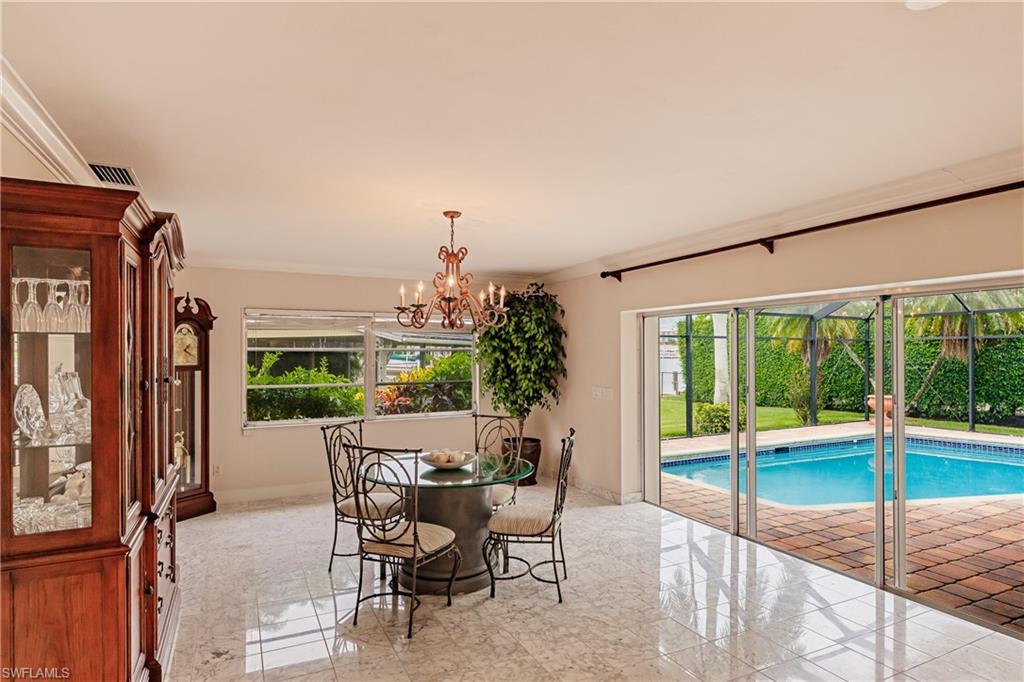 MOORINGS - Residential