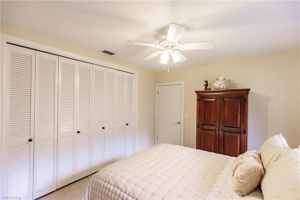 MOORINGS - Residential