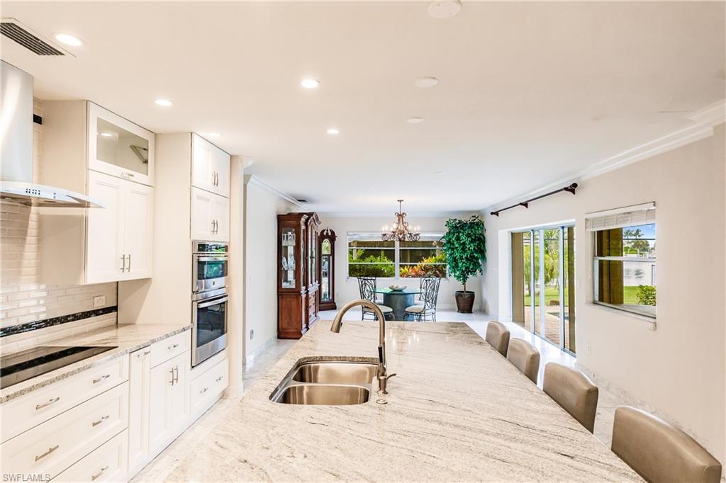 MOORINGS - Residential