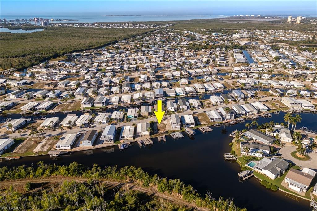 BAYSIDE ESTATES - Land