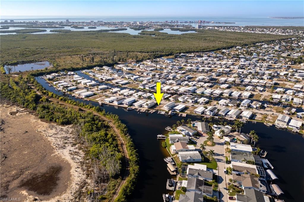 BAYSIDE ESTATES - Land