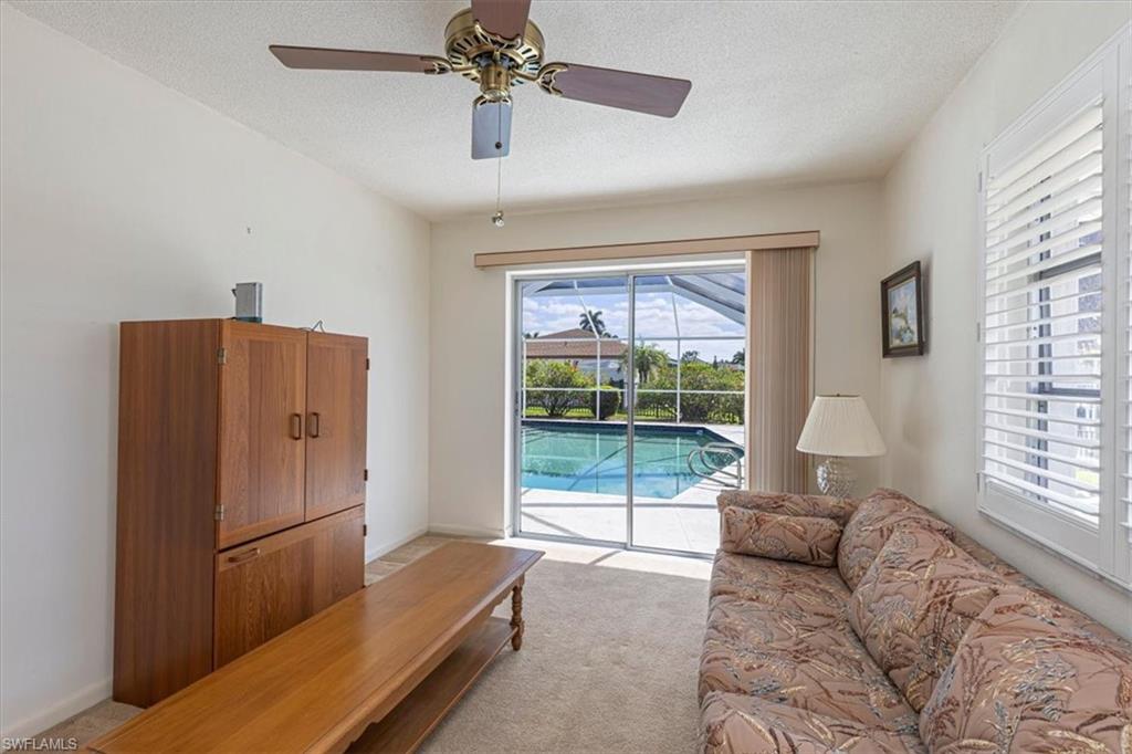 TOWN AND RIVER - Residential