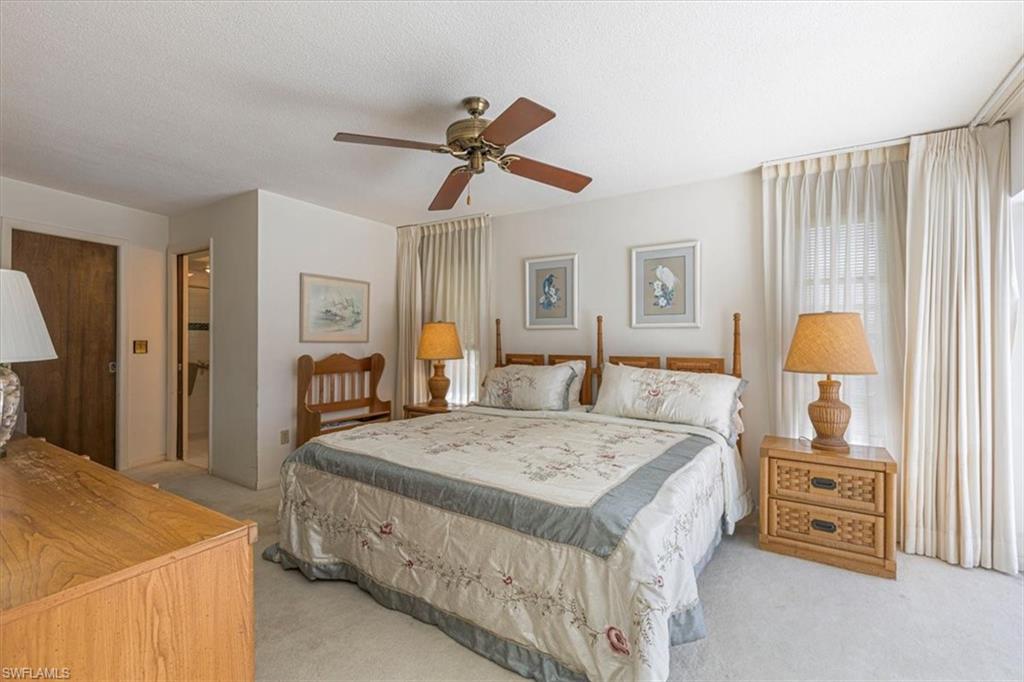 TOWN AND RIVER - Residential