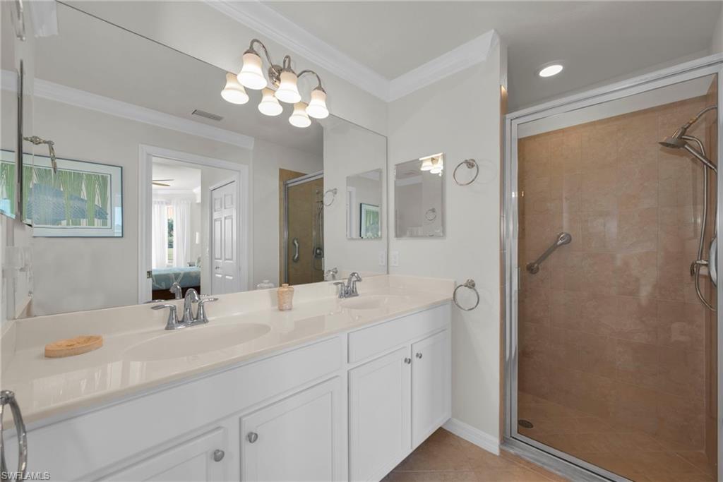 HERITAGE BAY - Residential