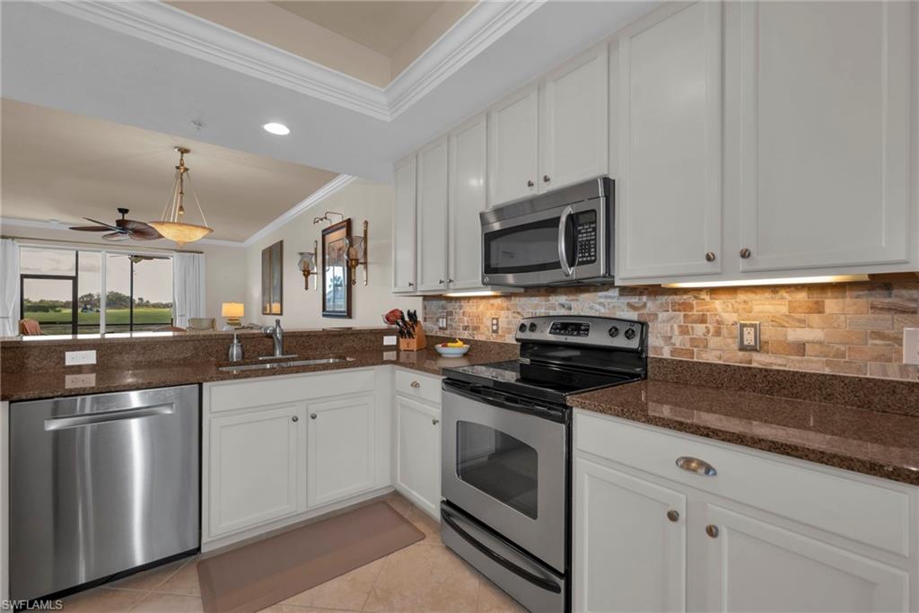 HERITAGE BAY - Residential