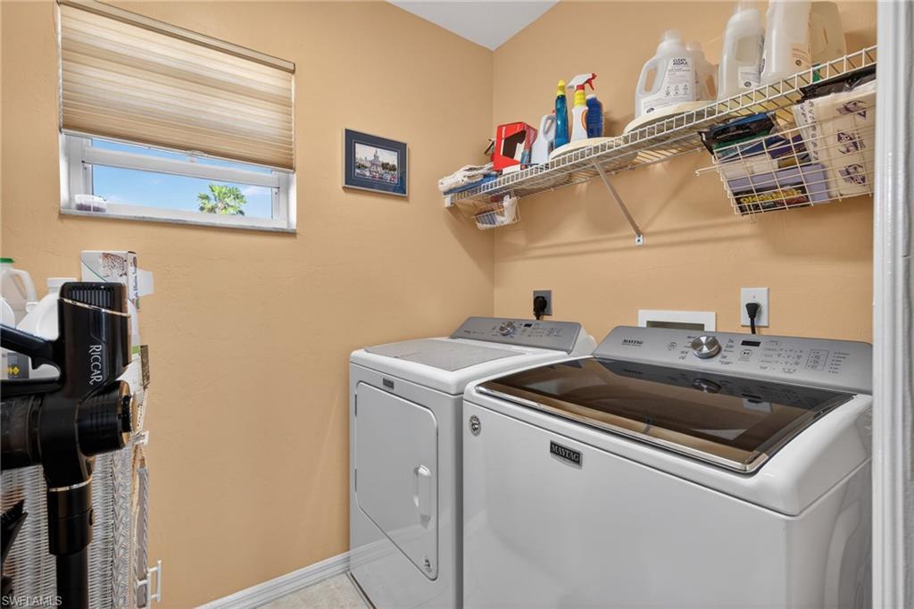 GLEN COVE - Residential