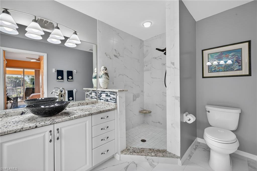 GLEN COVE - Residential