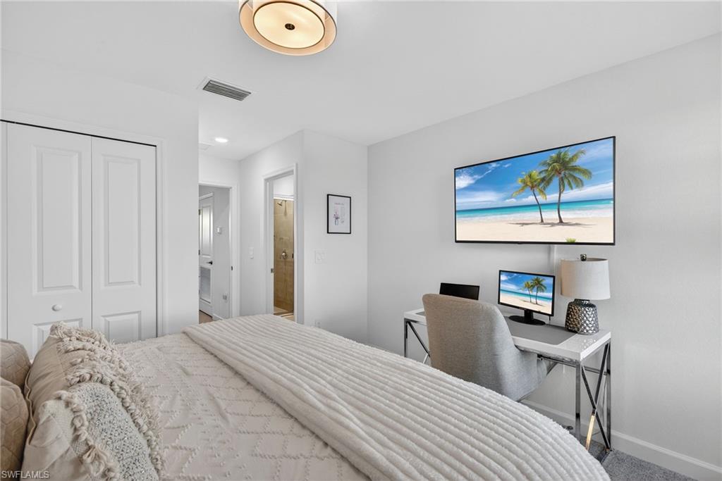 TUCKERS COVE - Residential