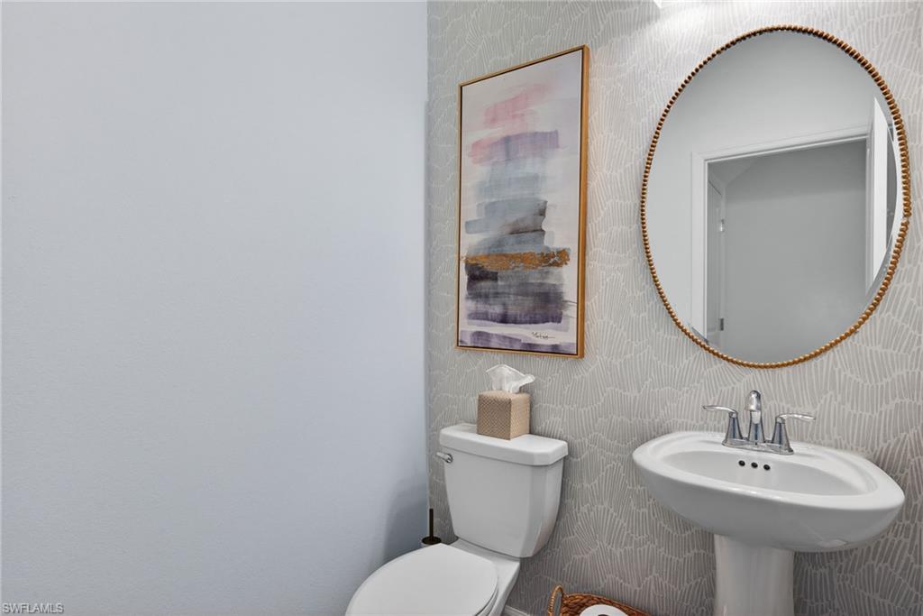 TUCKERS COVE - Residential