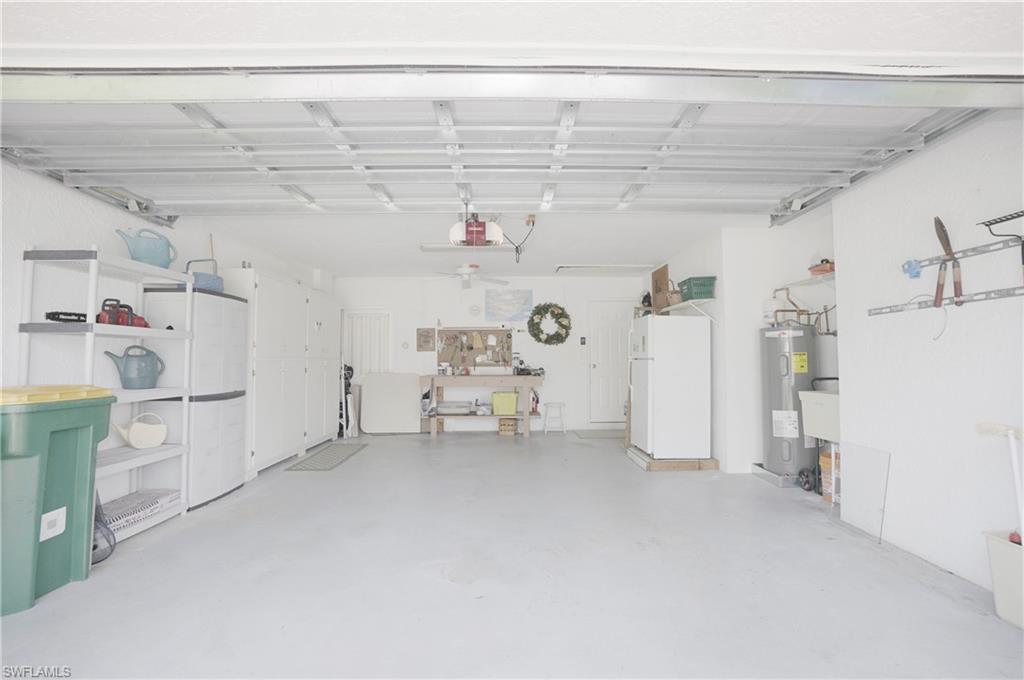 NAPLES PARK - Residential