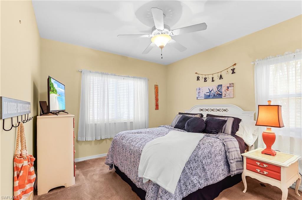 LAKESIDE HIDEAWAY - Residential