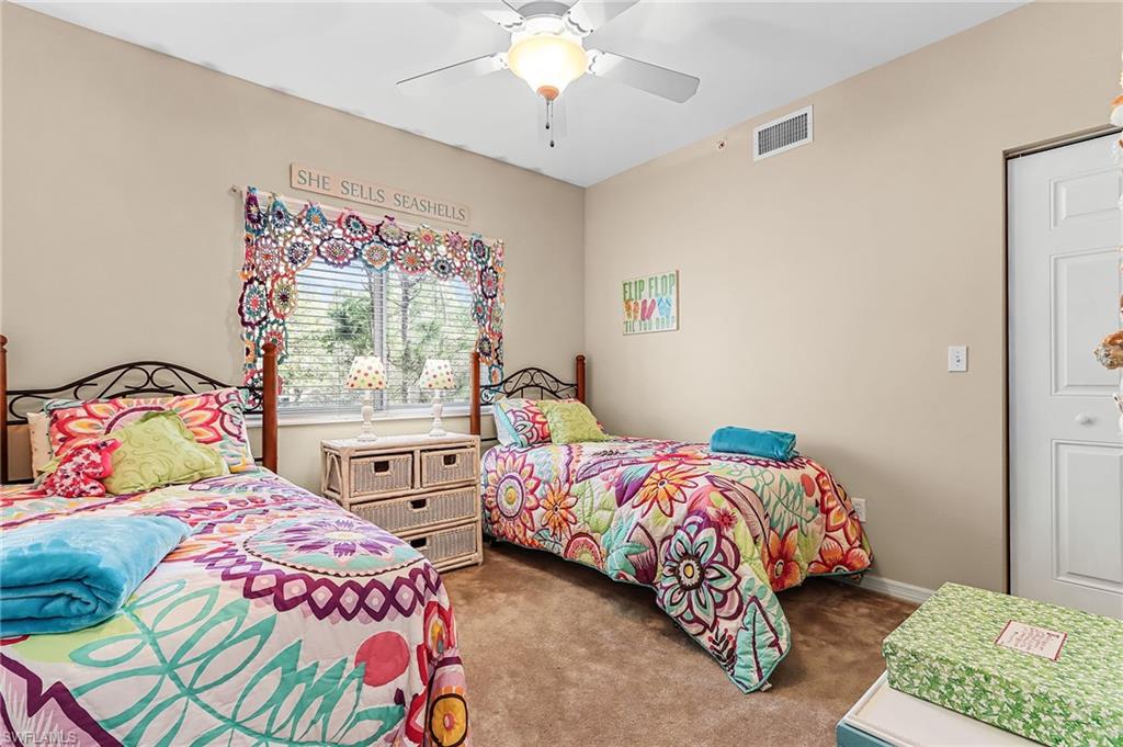 LAKESIDE HIDEAWAY - Residential