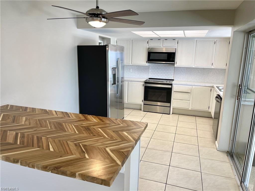 CAPE CORAL - Residential Lease