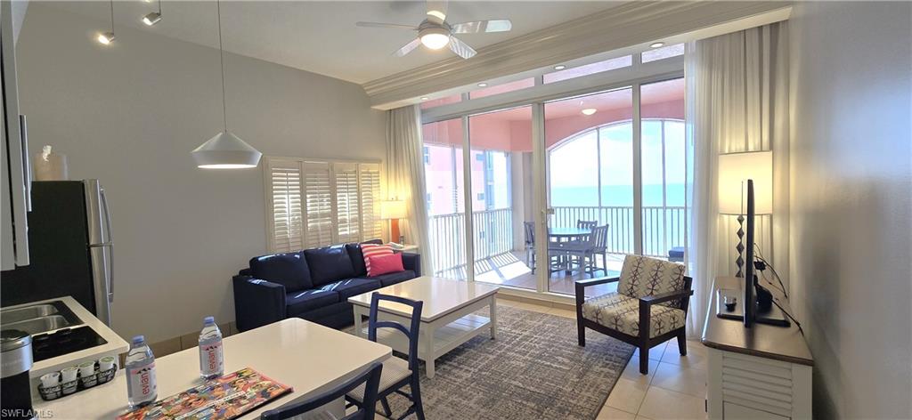 CAPTIVA VILLAS - Residential