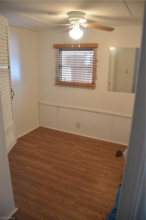 MOORHEAD MANOR - Residential