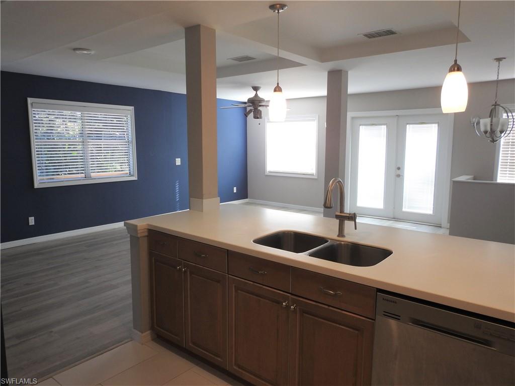 LAKEVILLE - Residential