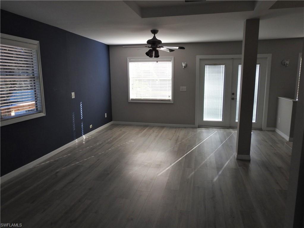 LAKEVILLE - Residential