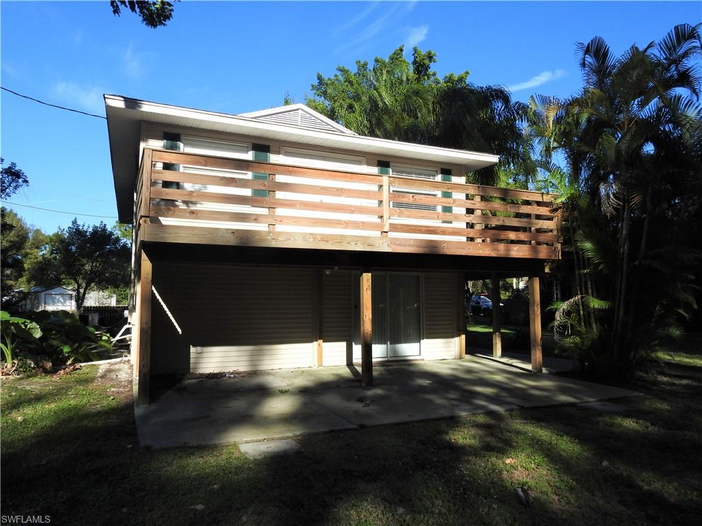 LAKEVILLE - Residential