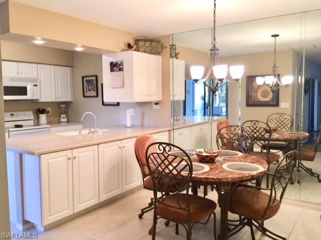 ADMIRALTY VILLAGE - Residential