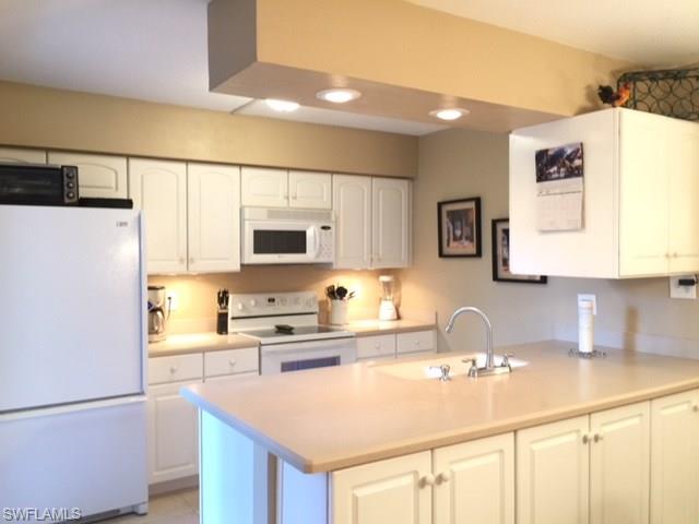 ADMIRALTY VILLAGE - Residential