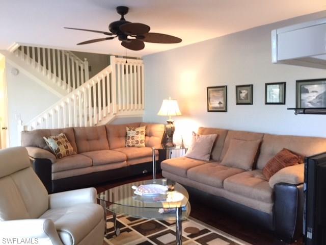 ADMIRALTY VILLAGE - Residential