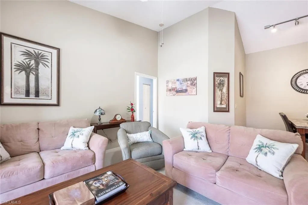 Naples, Florida 34109, United States, 2 Bedrooms Bedrooms, ,2 BathroomsBathrooms,Residential,Active,2562