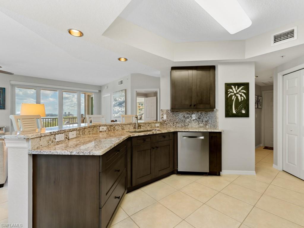 ISLAND BEACH CLUB CONDO - Residential