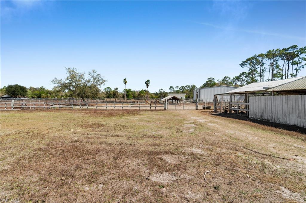 WESTERN ACRES - Residential