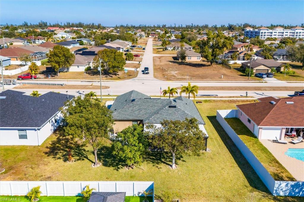 CAPE CORAL - Residential