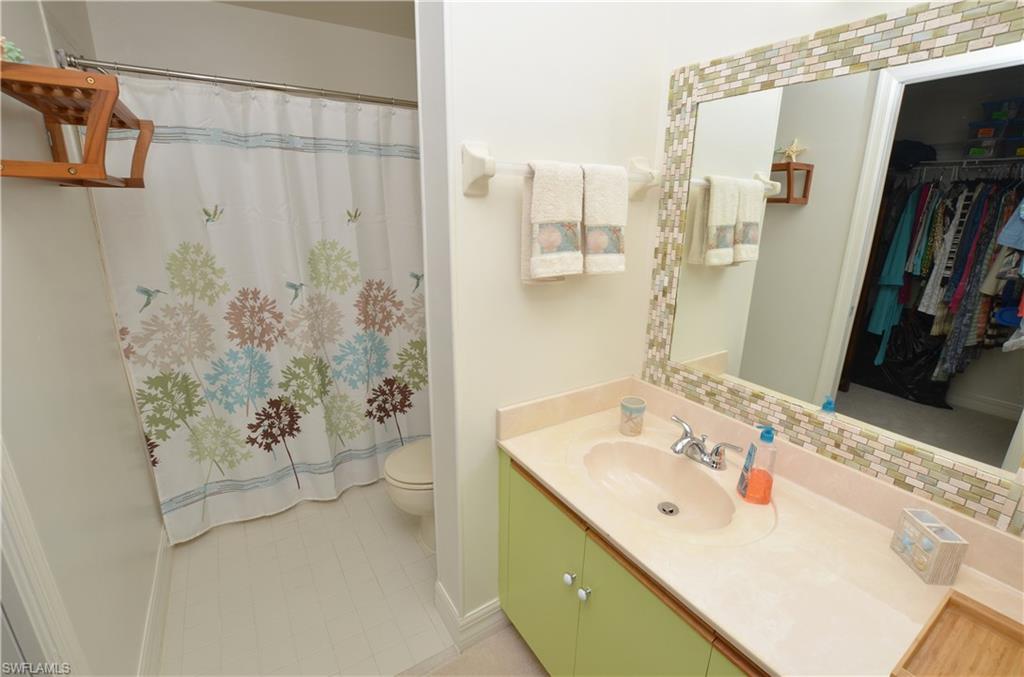 CHATHAM SQUARE - Residential