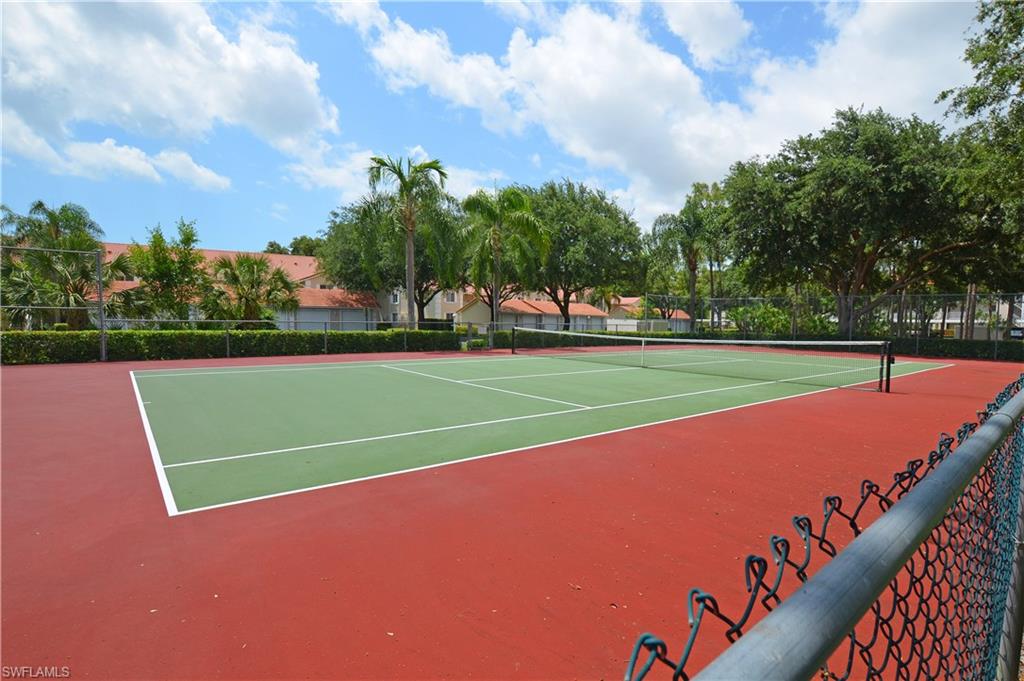 CHATHAM SQUARE - Residential