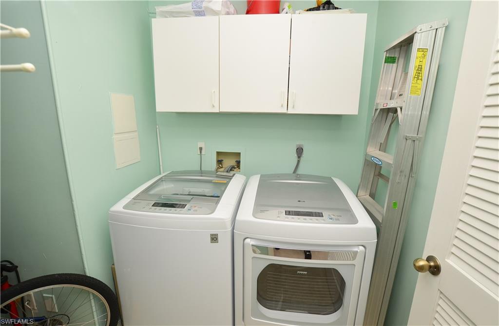 CHATHAM SQUARE - Residential