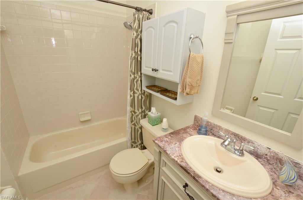 CHATHAM SQUARE - Residential