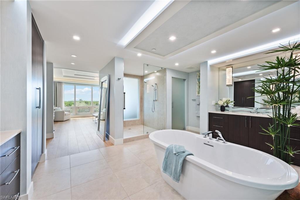 KALEA BAY TOWER 100 - Residential