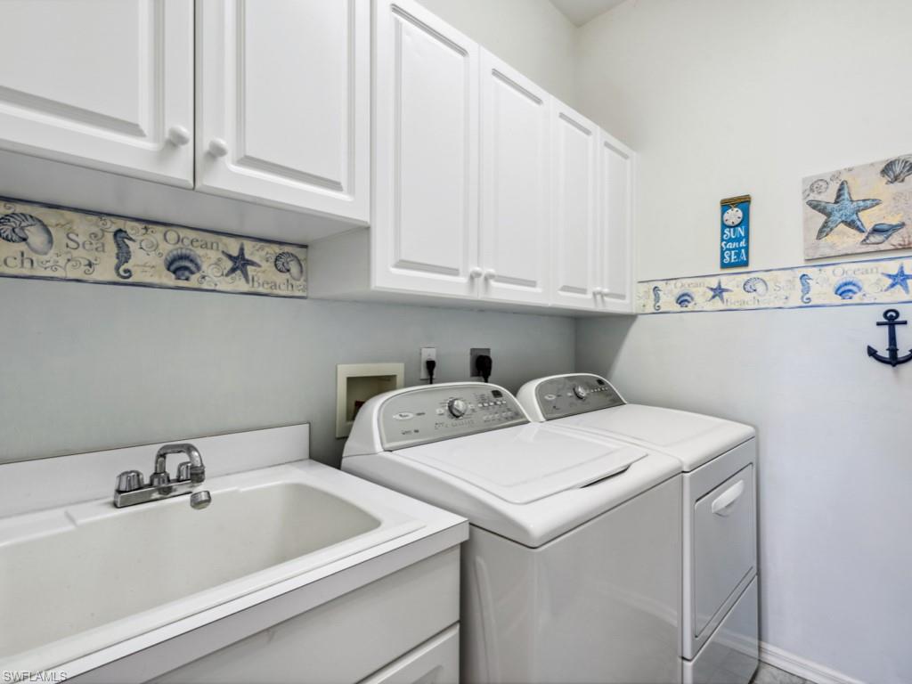 CROWN POINTE SHORES - Residential