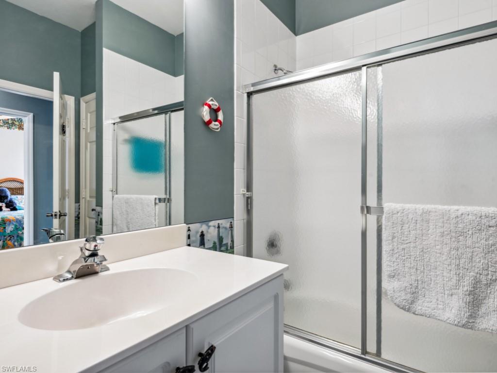 CROWN POINTE SHORES - Residential